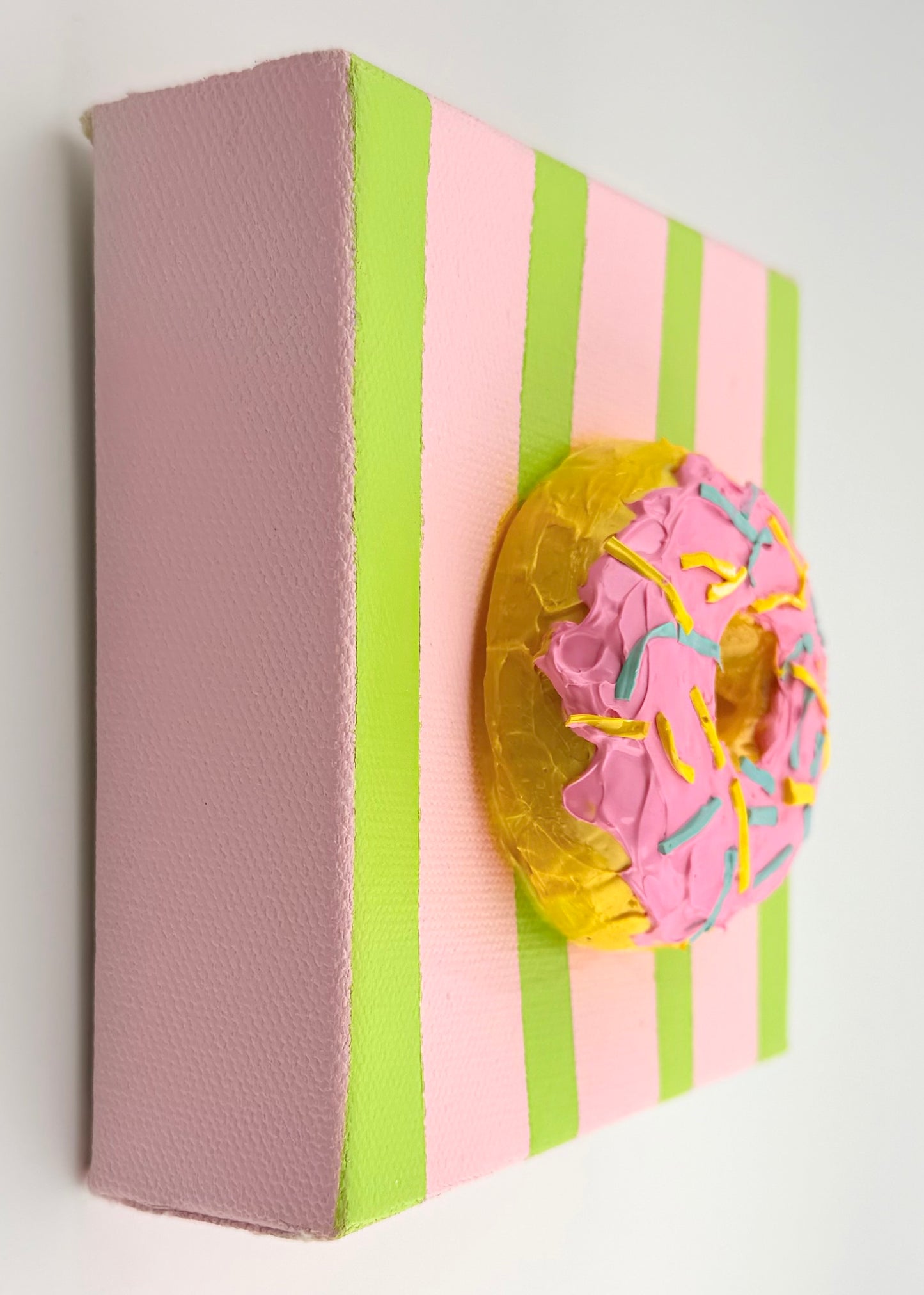Strawberry Doughnut Original