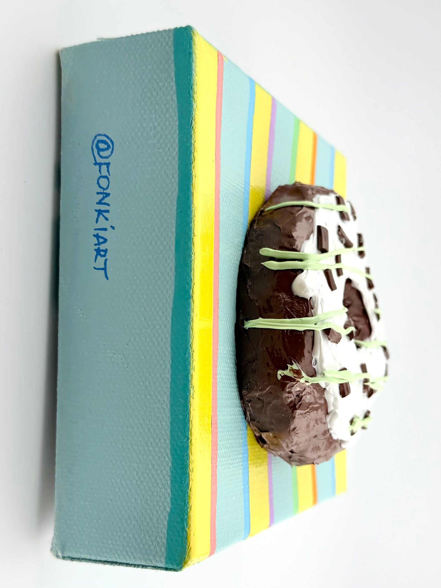 Mint Chocolate Chip Doughnut Original